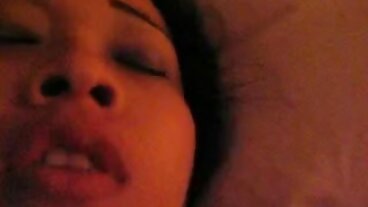 Curvy Kurwa Payton Preslee porrfilm massage är färgad och farlig!