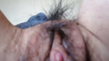 Buttplug lätt svensk erotik att installera i Anal Slut Paige Owens