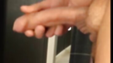 Bröstar erotisk massage film och rosor