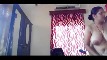 18 år gamla Sarah Lace är gratis erotisk film redo för lite skoj